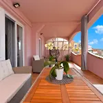 Violete 742 Pula