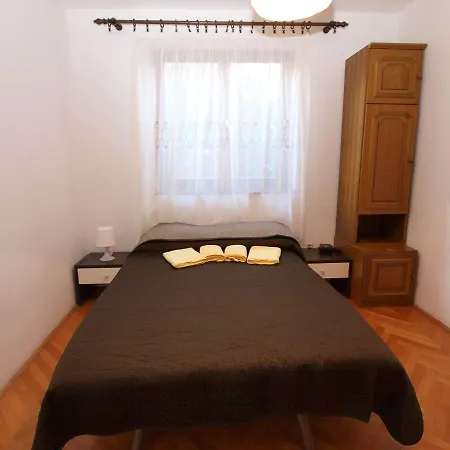 Violete 742 Διαμέρισμα *