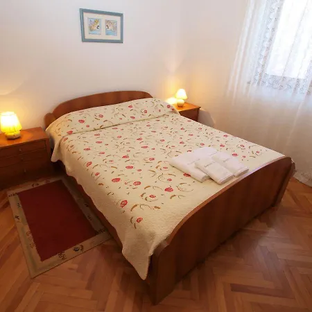 Διαμέρισμα Violete 742 *