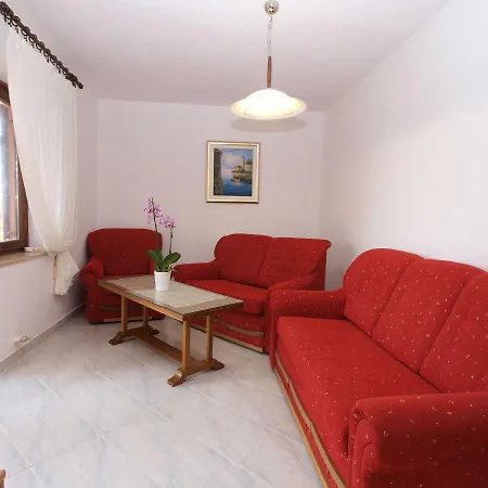 Διαμέρισμα Violete 742 *