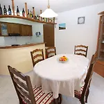 Апартаменты Violete 742 *