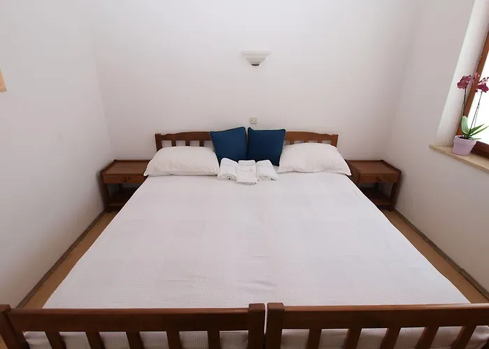 Apartment Violete 742 Pula