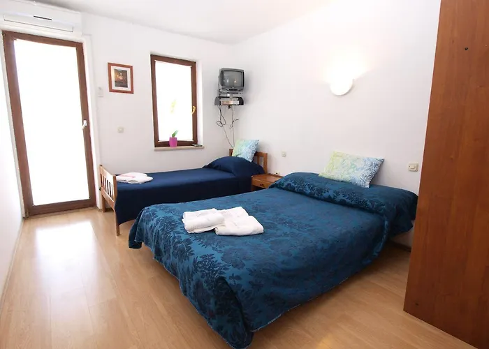 Violete 742 Apartman *