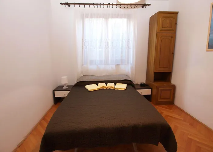 Violete 742 Apartman *