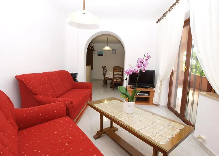 Violete 742 Apartman *