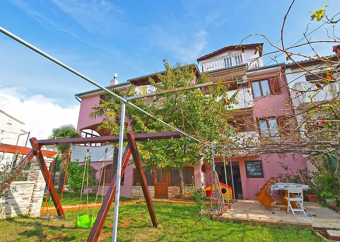 Apartment Violete 742 *