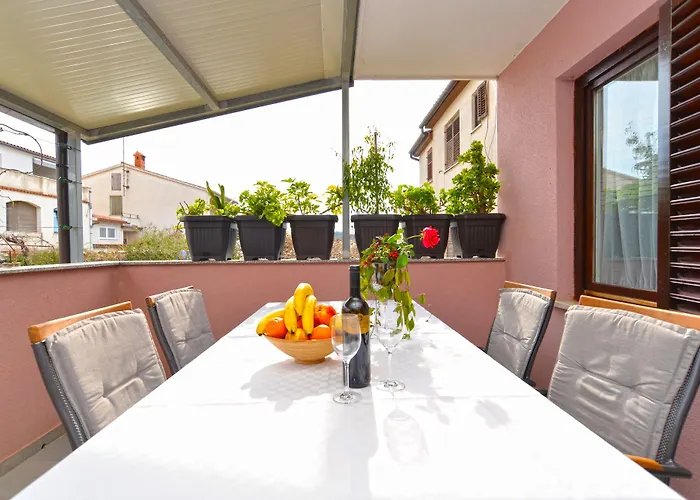 Violete 742 Apartment *