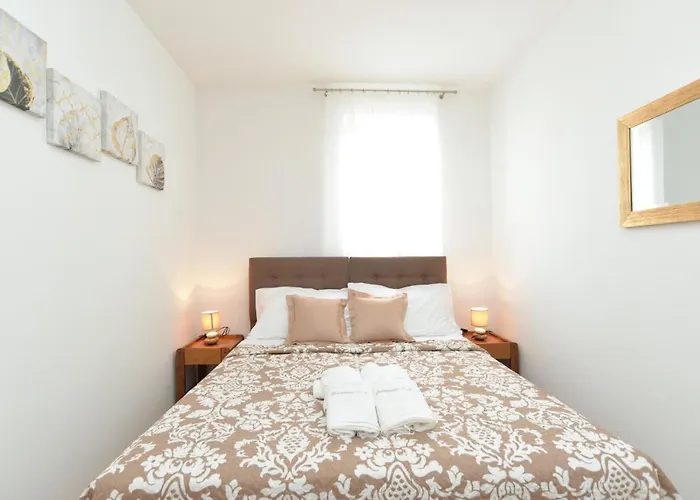 Violete 742 Apartment *