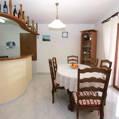 Violete 742 * بولا