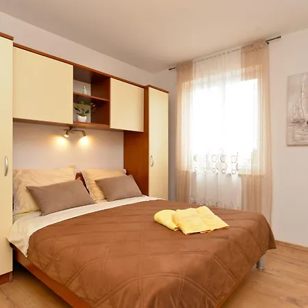 Violete 742 شقة *